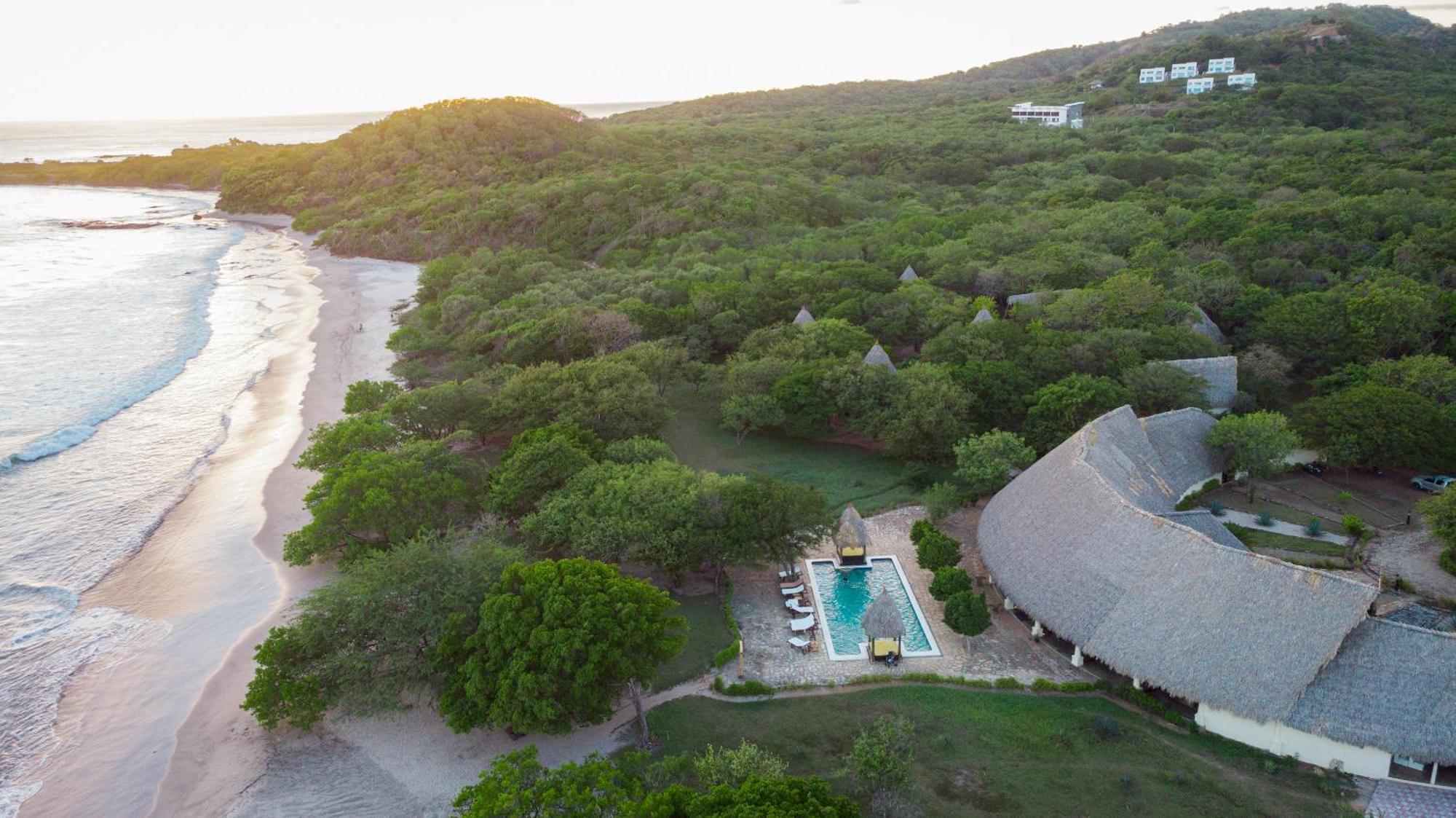 Hotel Punta Teonoste ポポヨ エクステリア 写真