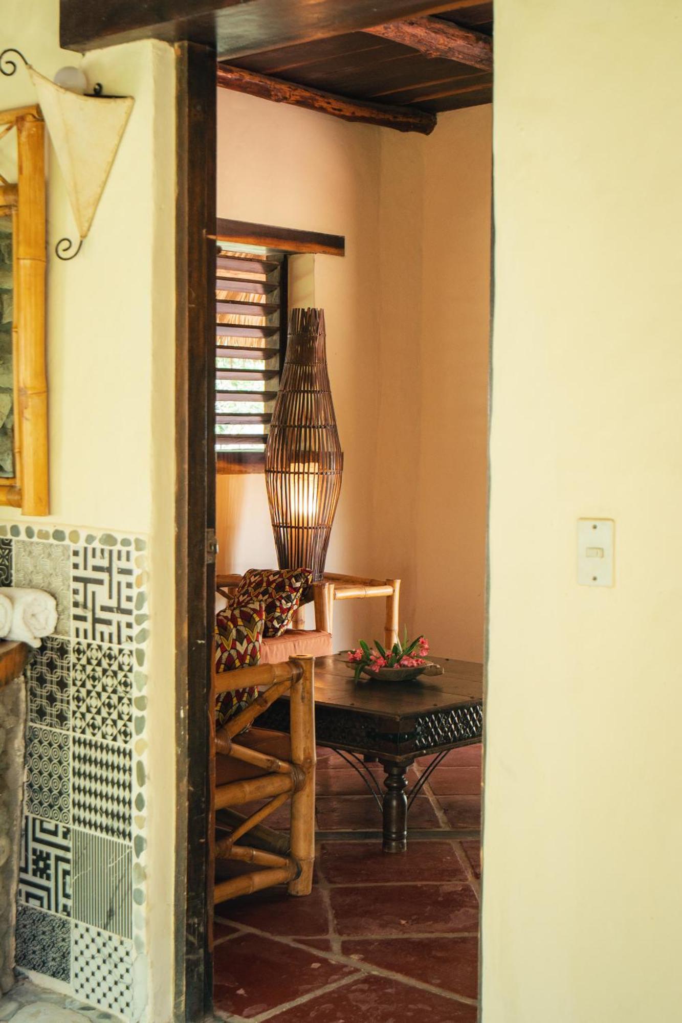 Hotel Punta Teonoste ポポヨ エクステリア 写真