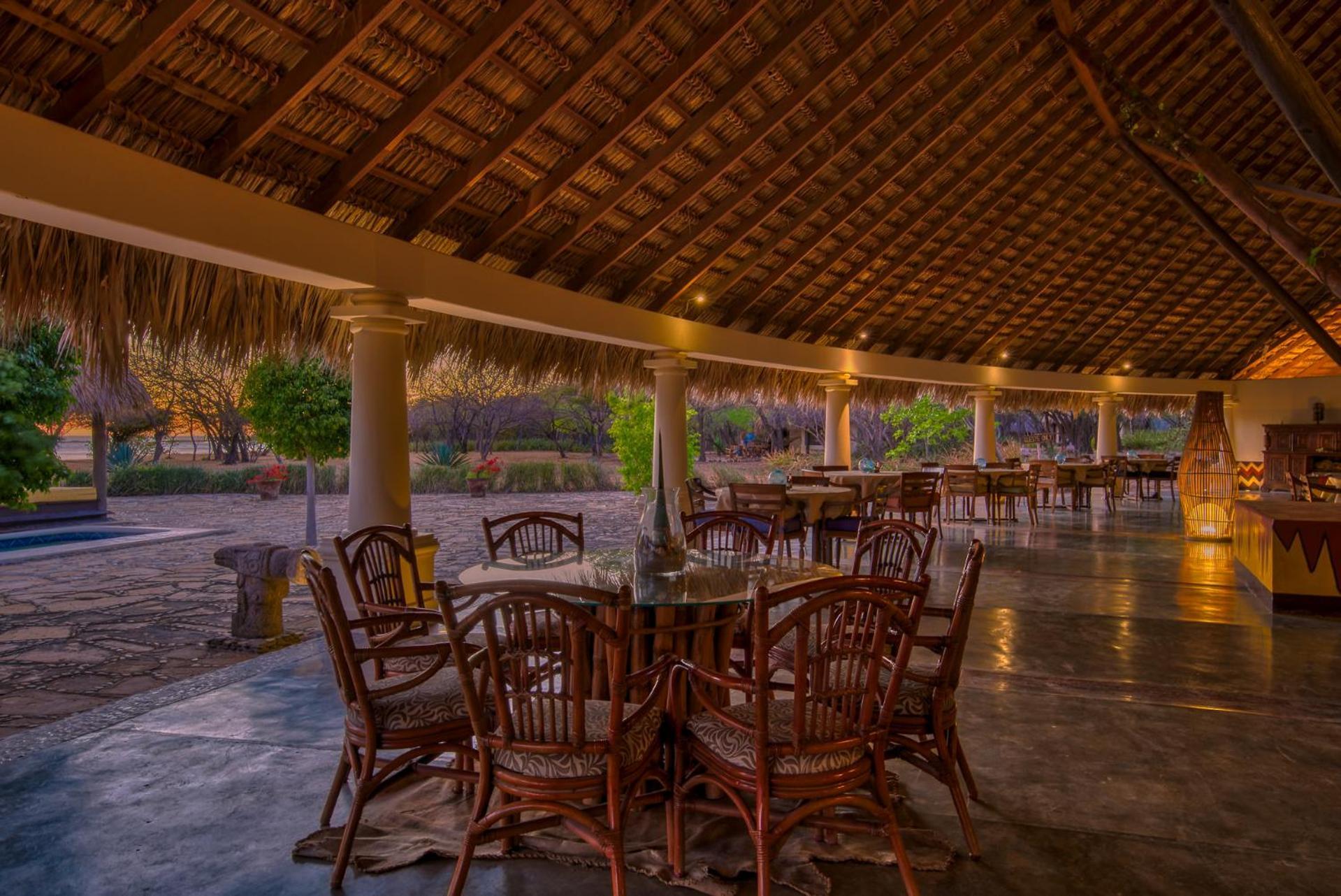 Hotel Punta Teonoste ポポヨ エクステリア 写真