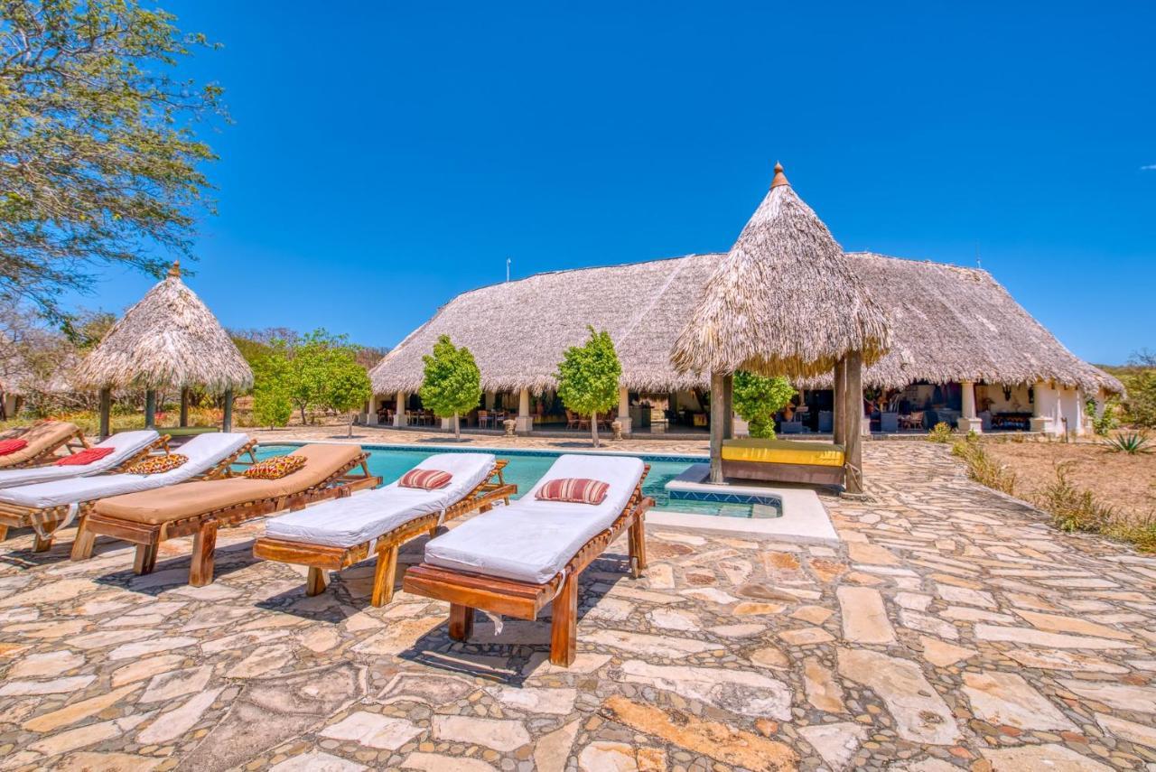 Hotel Punta Teonoste ポポヨ エクステリア 写真